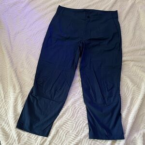 Women’s Navy The North Face Pants